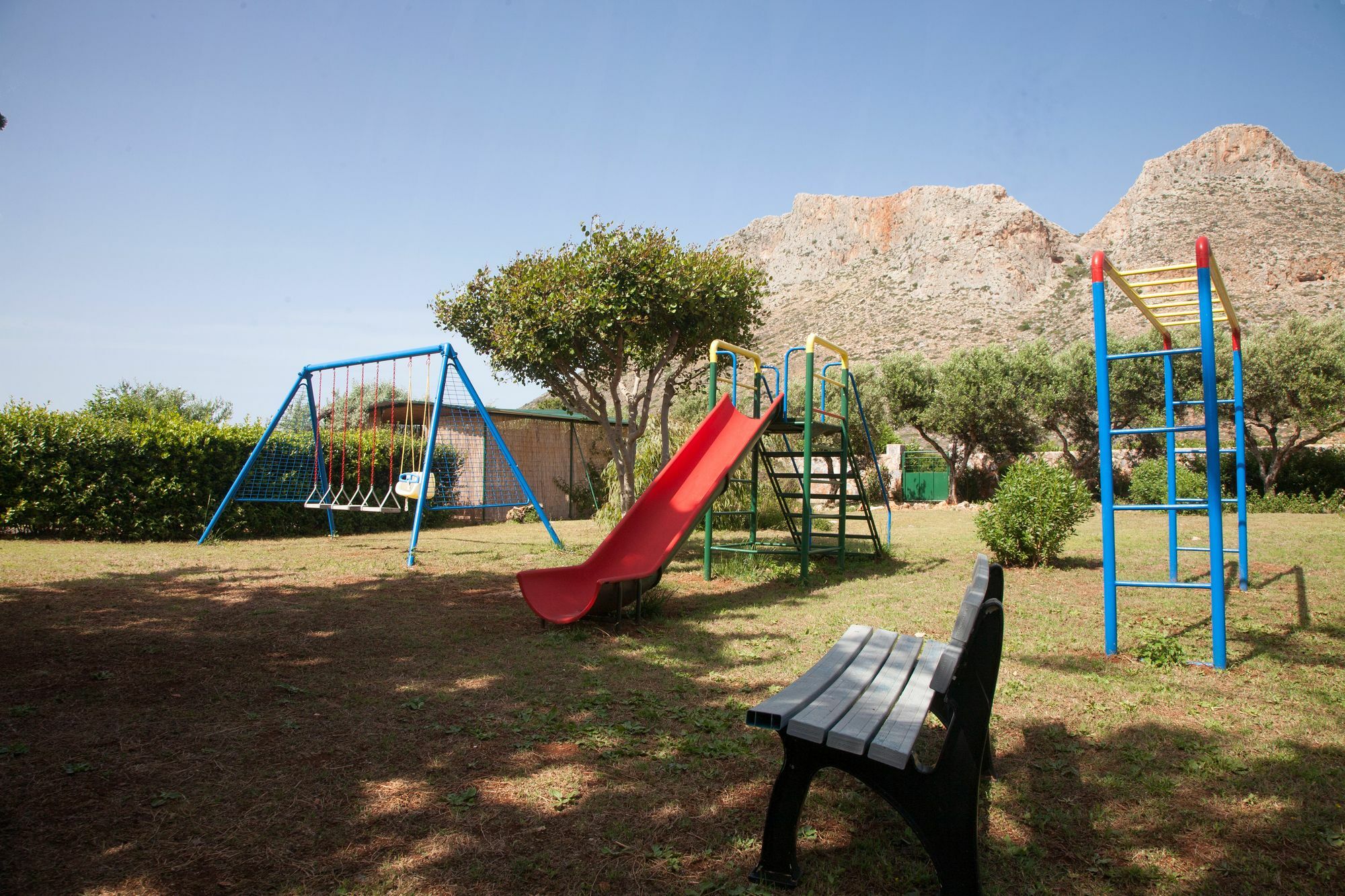 Artemis Village & Apart Otel 4*